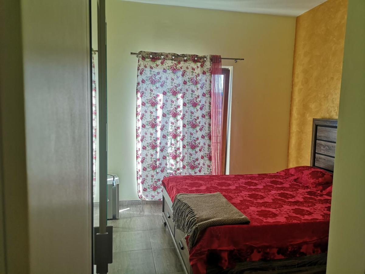 Milan Rooms Констанца Экстерьер фото
