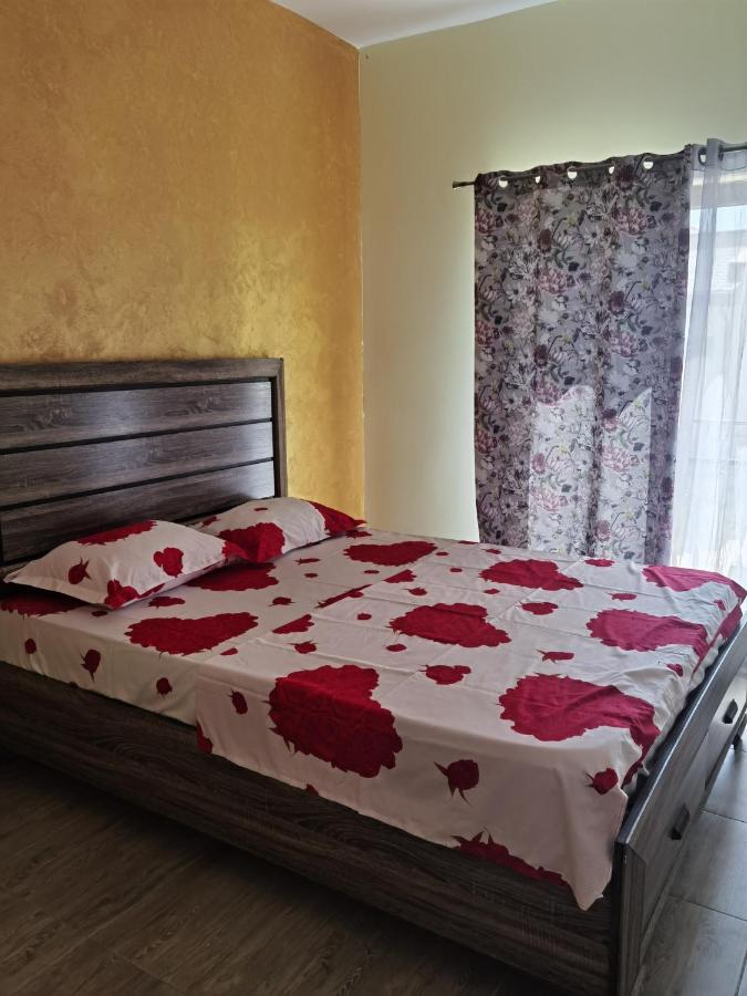 Milan Rooms Констанца Экстерьер фото